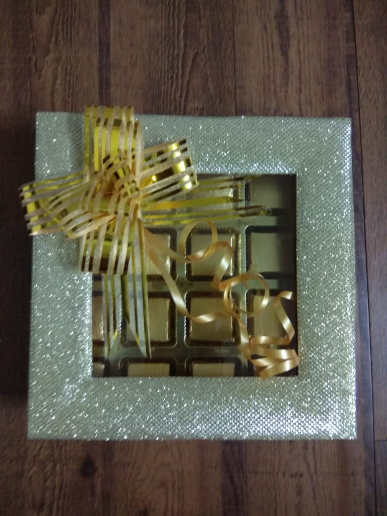 CHOCOLATES ON 100% TRS